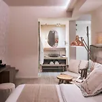 بلاديوم فندق بلاتيس يالوس