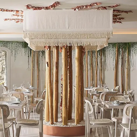 Palladium Hotel
